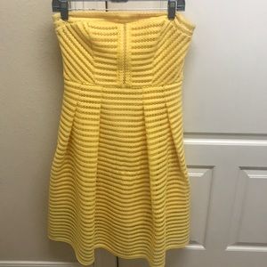 Yellow, strapless knee-length dress